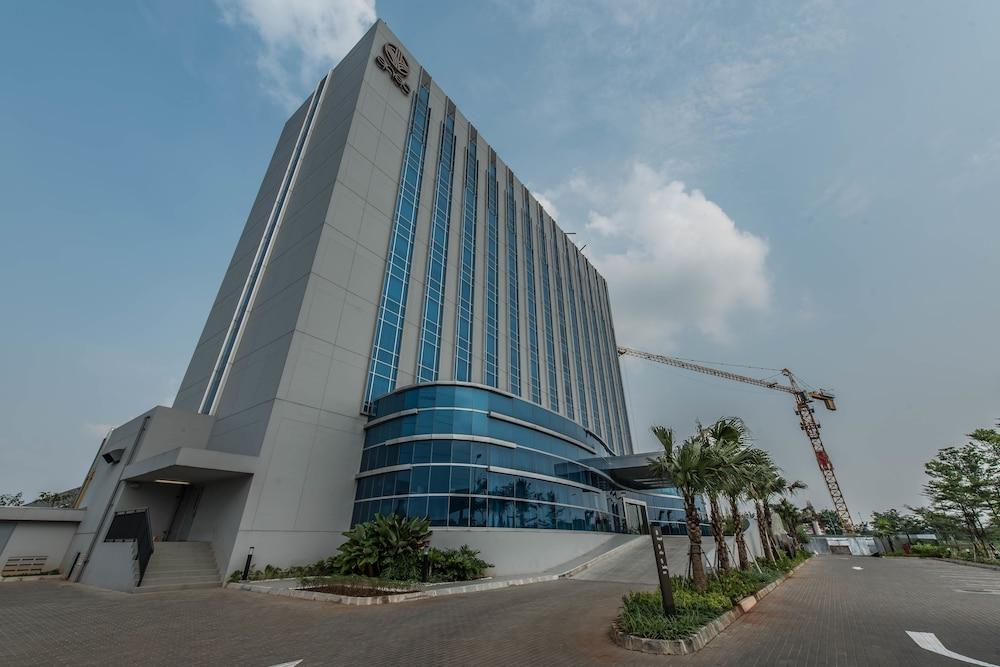 Enso Hotel Cikarang Exteriér fotografie